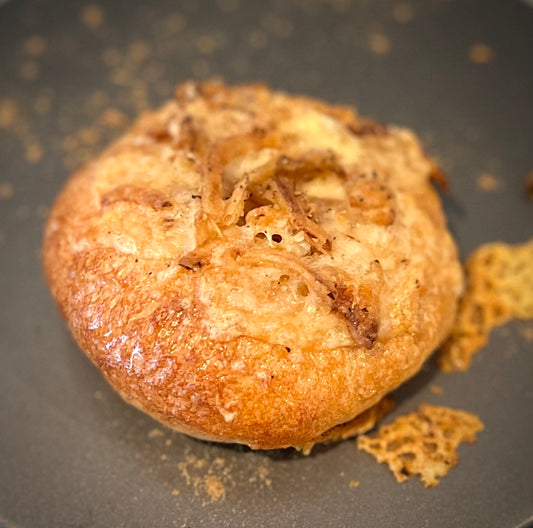 FRENCH ONION SOURDOUGH BAGEL
